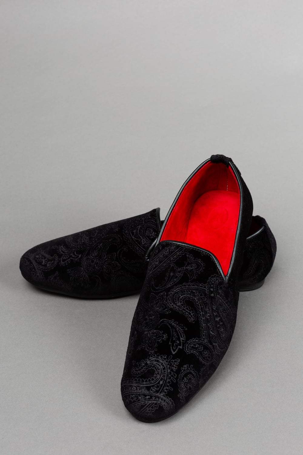 Black Textured Shoe