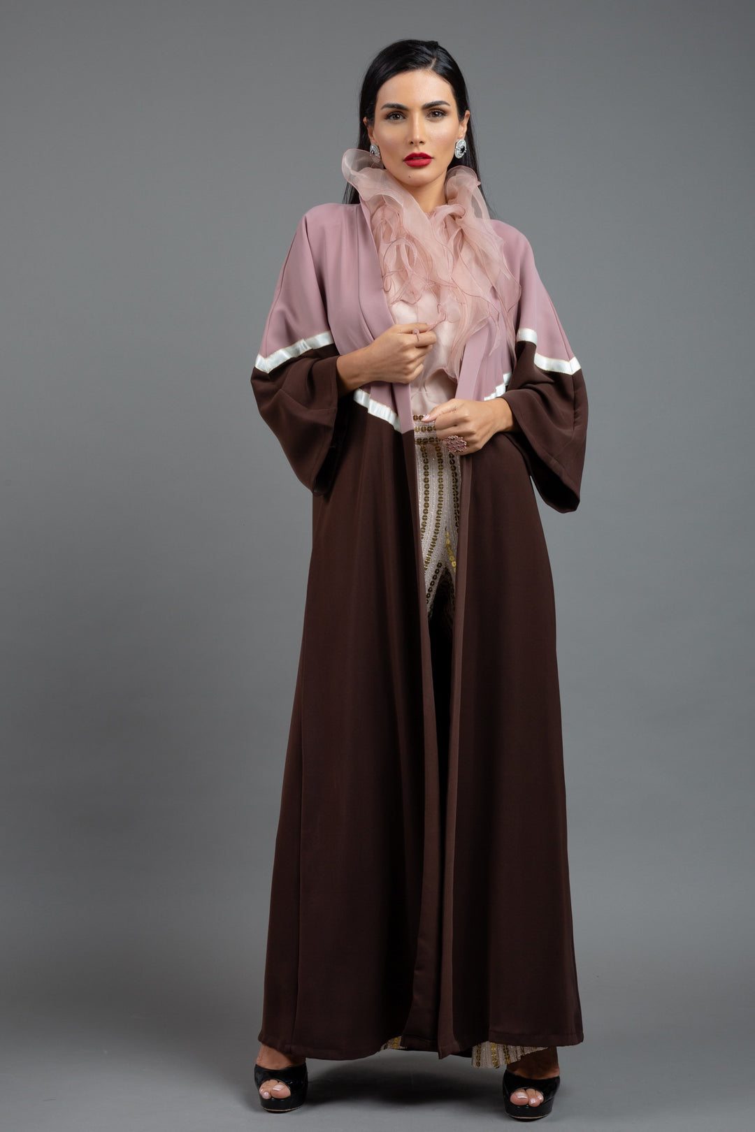 BROWN ABAYA