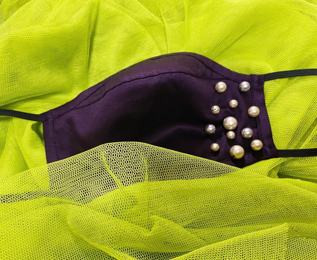 Pearl Detailing Purple Mask