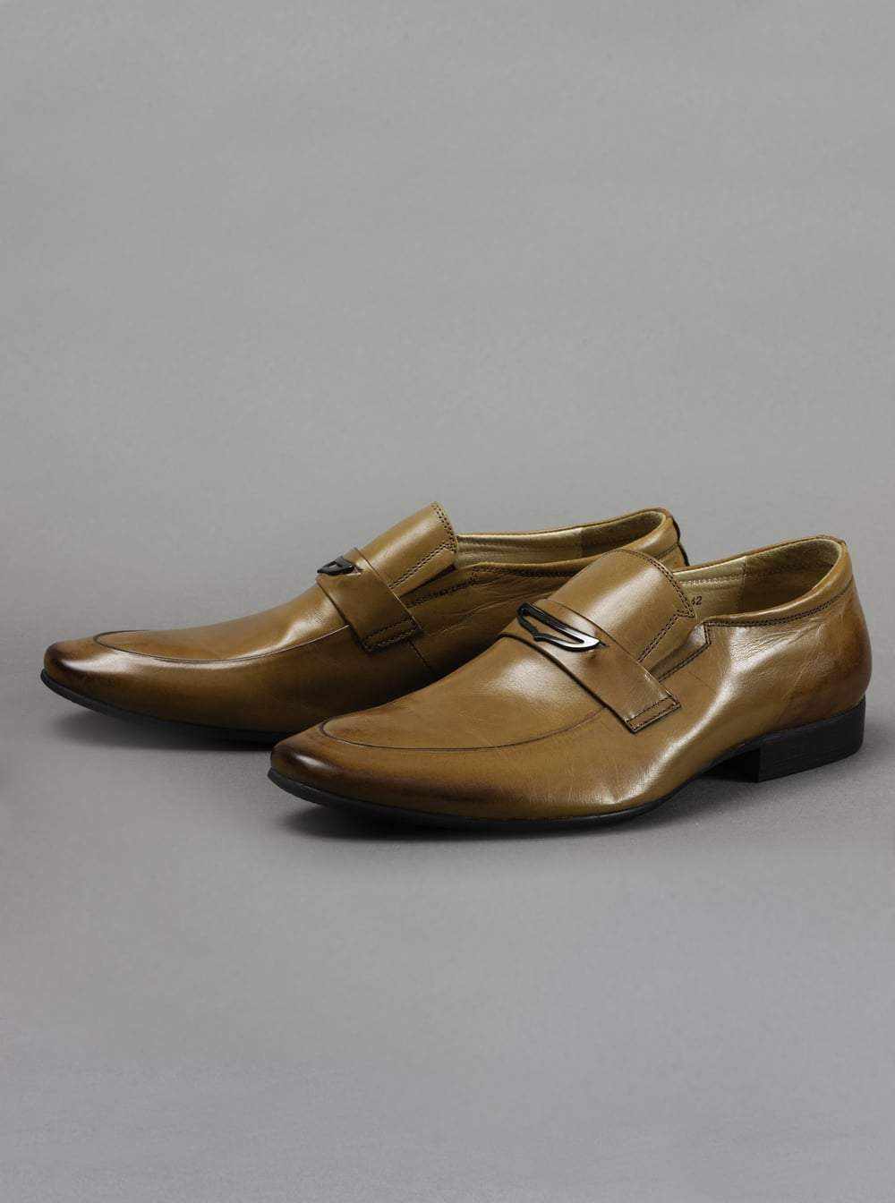 Tan Loafer Shoes