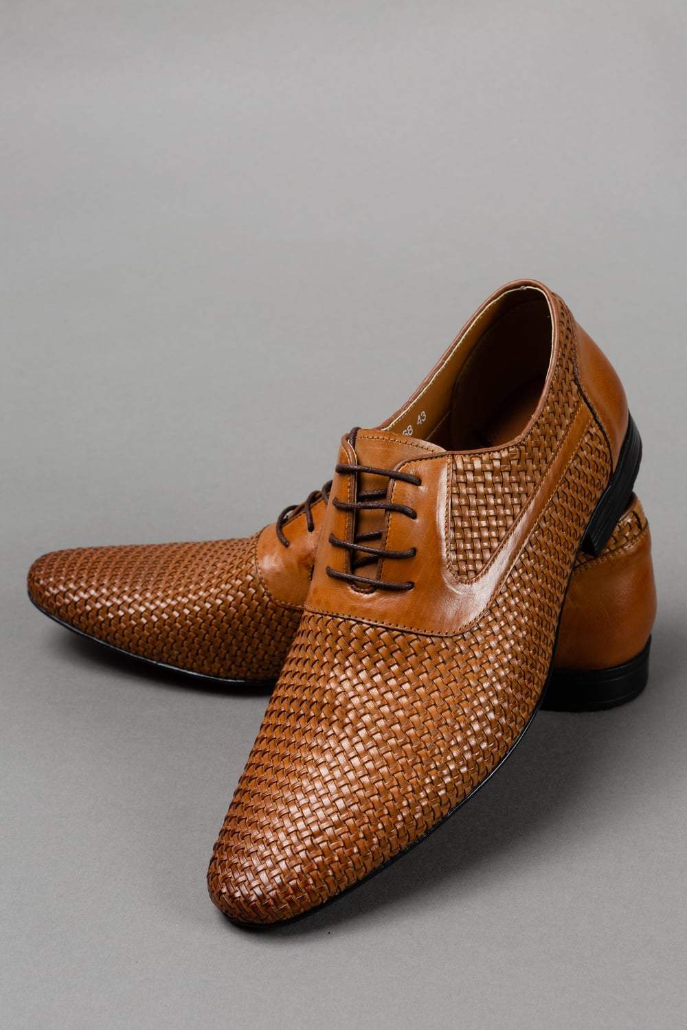 Woven  Tan Leather Shoe